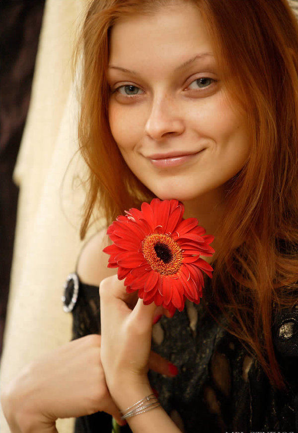 Карина, 25
